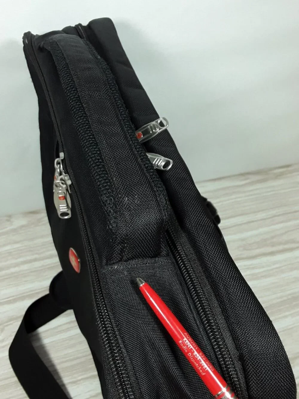 SwissGear briefcase style